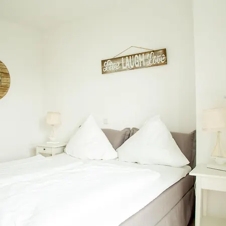 Auf Der Ostsee - Am - - By Unsere Urlaubszeit Appartement Olpenitz